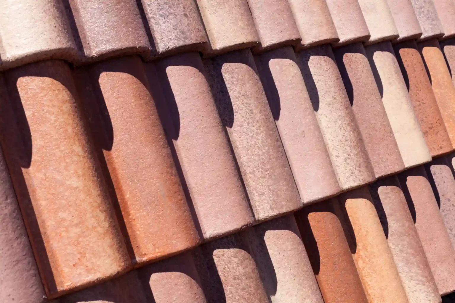 Tejas de cerámica rústiica